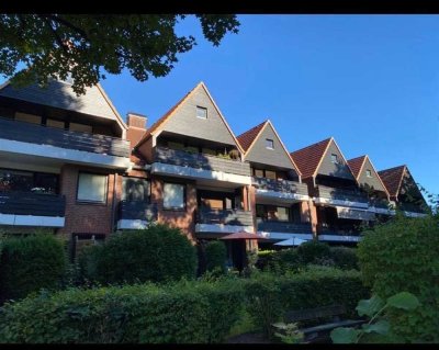 3-ZIMMER-WOHNUNG MIT WESTBALKON IM WUNDERSCHÖNEN HAMBURG-WELLINGSBÜTTEL/SASEL