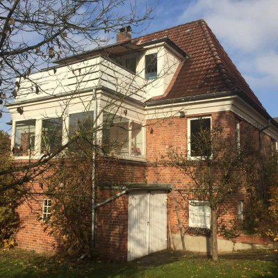 Provisionsfrei - Charmantes Einzelhaus mit großem Grundstück