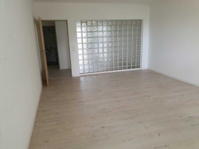 Schöne 3.0 Zi.- Wohnung KDB Gäste-WC in Lindlar Zentrum, provisionsfrei