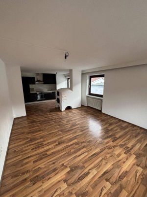 Gemütliche 2-Zimmer Dachgeschosswohnung mit Balkon