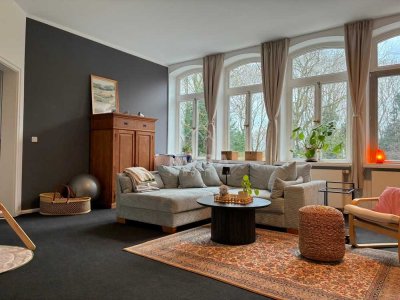 Großzügige Wohnung mit Loftcharakter in Leer-Bingum!