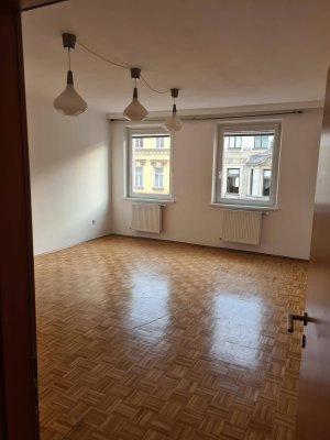 Neubauwohnung mit kleinem Balkon 3 Zimmer 101m² Wien