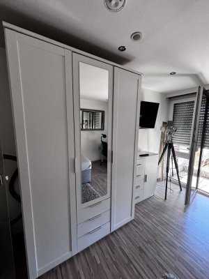 1-Zimmer/Appt. mit Balkon