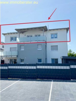 Penthouse-Whg / 3-Zimmer - WFL 89 m² / offene K/ Ess-/Wohnzimmer/ im 2. Obergeschoss - Aufzug / 1 x