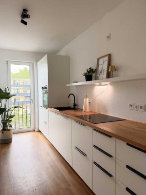 Vollständig möblierte Wohnung & Einbauküche zur Übernahme