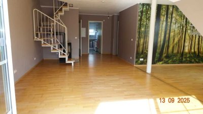 3 1/2-Z.–Maisonette-Whg. Berggebiet mit Garage