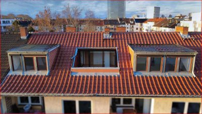 *** DG-Wohnung mit Terrasse in ruhiger Lage in Mannheim ***