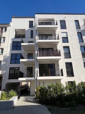 Elegante Neubau 2-Zimmerwohnung mit Südbalkon und EBK
