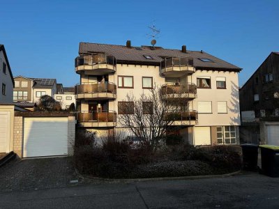 Schöne 4 Zimmer-Wohnung mit toller Aussicht auf die Stadt und Fernsicht