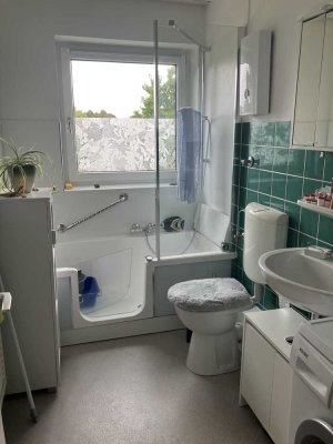 Ruhige 2-Zimmer-Wohnung mit Balkon in Remscheid-Lüttringhausen
