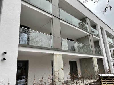 Geschmackvolle 1,5-Zimmer-Wohnung mit gehobener Innenausstattung mit EBK in Ottobrunn