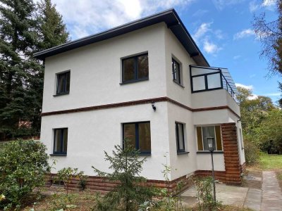 Stilvolles und saniertes 4-Zimmer-Haus in Berlin
