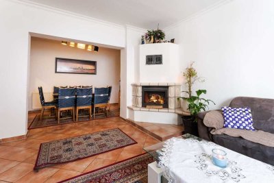 Geräumige Erdgeschosswohnung mit Garten und Terrasse