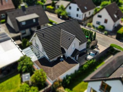 Familienfreundlich & stilvoll – Modernes Einfamilienhaus in ruhiger Wohnlage
