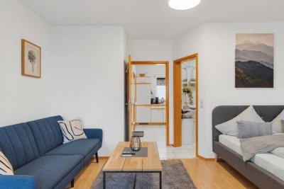 Gepflegte 1,5-Zimmer-Terrassenwohnung mit Balkon und Einbauküche in Eschbach