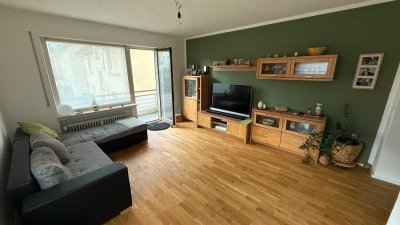 Stilvolle 3-Raum-Wohnung mit Balkon und EBK in Friedrichshafen