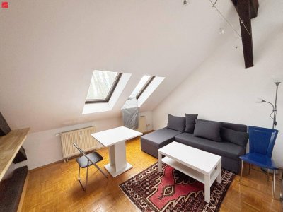 Zentrales Wohnjuwel mit Loggia und Lift!