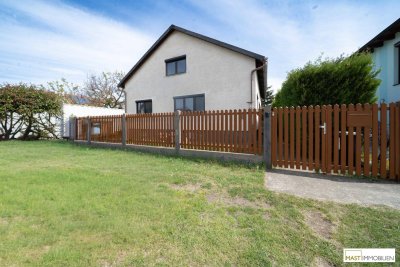 Charmantes Einfamilienhaus mit Erweiterungspotential in Strasshof!