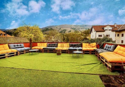 KULTKNEIPE, WOHNRAUM UND AUSBAUPOTENTIAL