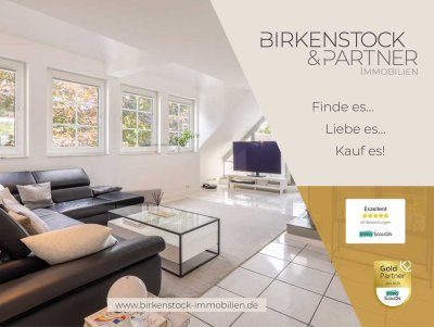 Renditestarke Kapitalanlage-Möblierte 4-Zimmer-Dachgeschosswohnung mit Balkon in Junkersdorf