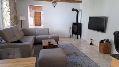 TOP AUSGESTATTETES - KERNSANIERTES STADTHAUS IM HERZEN DER GEMEINDE MIT VIEL PLATZ