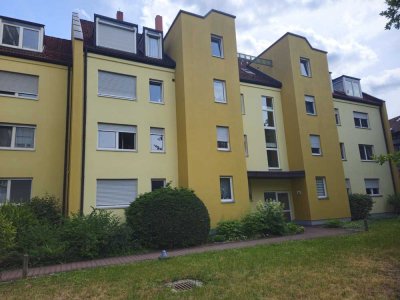 Moderne, gepfegte 2Zi. Wohnung mit Tiefgarage, Innenstadtnähe
