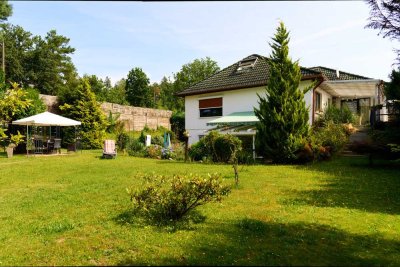 Großes Einfamilienhaus mit Einliegerwohnung in Jesteburg