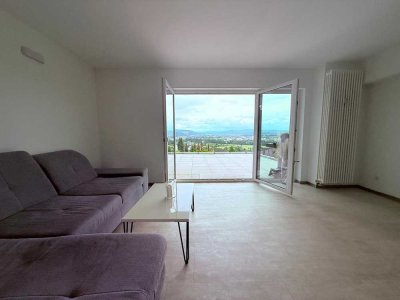 Einzigartige Souterrain-Wohnung mit Traumterrasse und Blick über Koblenz