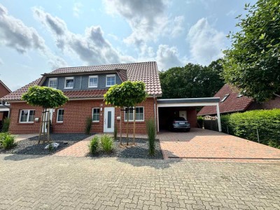 Doppelhaushälfte mit gehobener Innenausstattung & energieffizienten Erdwärmepumpe