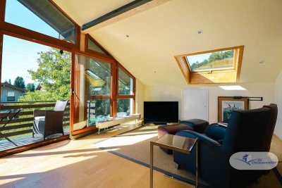 Exklusives Appartement mit Panorama-Blick über See und Berge