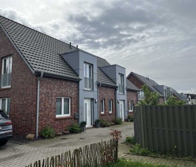 Neuwertige 4-Raum-Doppelhaushälfte in Bad Zwischenahn