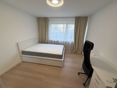 Frisch sanierte und komplett möblierte 3-Zi Wohnung in Blumenau