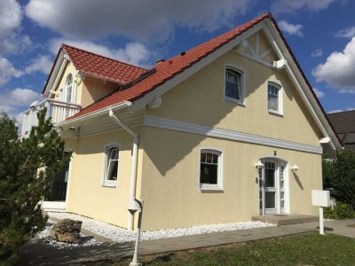 Großzügiges Wohn-und Geschäftshaus für Gewerbetreibende in Erfurt-Büßleben, idealer Firmensitz!