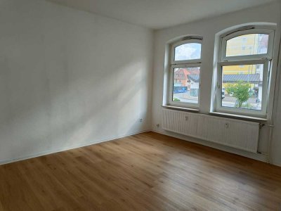 Attraktive und vollständig renovierte 4-Zimmer-Erdgeschosswohnung mit Terrasse in Korbach