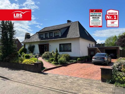 Charmates Einfamilienhaus mit Einliegerwohnung und Wintergarten!
