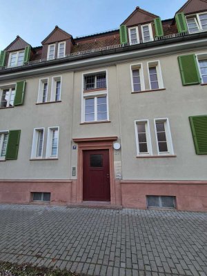 schöne 2 ZKB Wohnung An den Kasernen 27  1. Obergeschoss  links