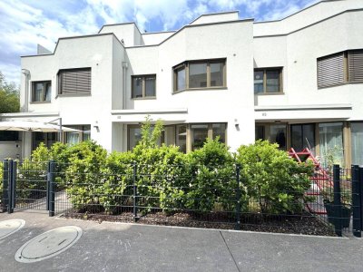 Kuschliges Reihenhaus in Hofruhelage - Einbauküche inklusive - hochwertig ausgestattet