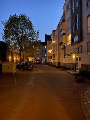 Gut geschnittene 3-Zimmer Wohnung mit Balkon in Frankfurt Unterliederbach