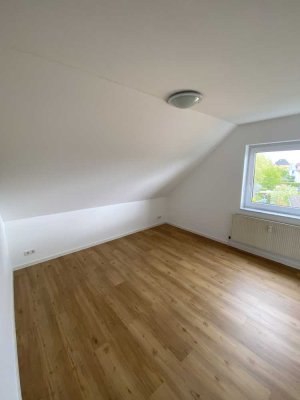 Schöne 3 Zimmer-Maisonettewohnung in Bischofsheim