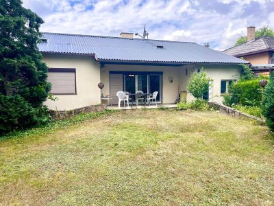 BUNGALOW IN RUHIGER LAGE MIT GROßEM GARTEN