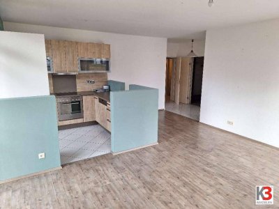 K3 - Bürmoos - gepflegte, sonnige Terrassenwohnung, die komplett im Jahr 2023 saniert wurde, zu kaufen!!!
