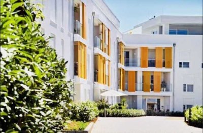 Top Lichtdurchflutete 2-Zimmer-Wohnung mit Terrasse