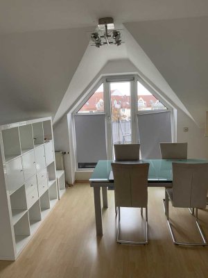 Möblierte 2 Zimmer DG Wohnung Dietzenbach