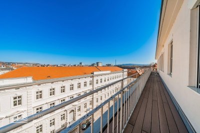 LUXUSTRAUM! 5-Zimmer Dachgeschoss-Wohnung, Nähe Steiner Tor