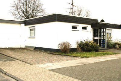 Traum-Bungalow in Bestlage (Blumenviertel) von Kaarst