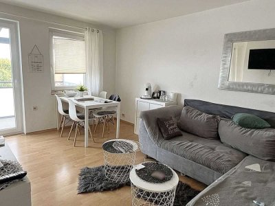 Ideal für Wochenendheimfahrer - 2 ZKB Wohnung mit EBK und Balkon in zentraler Lage von Kassel Süd