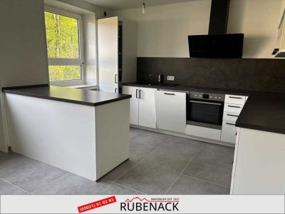 Moderne 4-Zimmer-Wohnung mit schöner Sonnenloggia in Stolzenau!