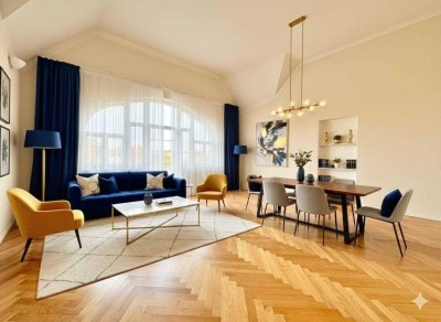 FERNBLICK! SCHÖNE DG-WOHNUNG + 2 BALKONE NAHE PRIVATKLINIK RUDOLFINERHAUS