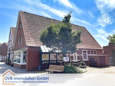 Wohn-/Geschäftshaus mit grüner Oase