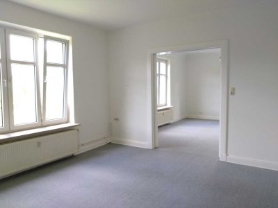 Schöne und gepflegte 5-Raum-EG-Wohnung in Flintbek